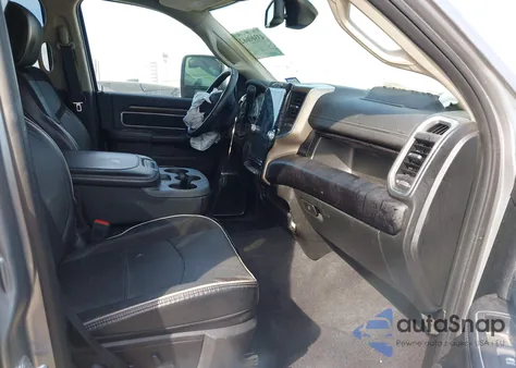 2024 Ram 2500 Laramie 4X4 6'4 Box из США, поврежденный, VIN 3C6UR5FL7RG195889